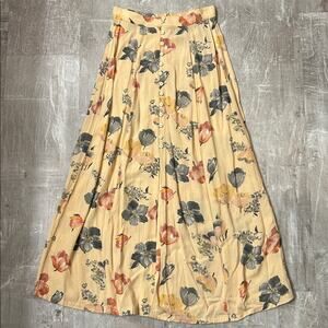 Vintage Express Floral Tea Length Skirt in Peach and Multicolor Flowers, Size XS